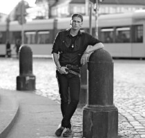 Georgentor SchwarzWeiß Black and White Fotoshooting Portraitfotograf Trinitatiskirche Dresden Pillnitz Nossen