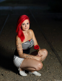 Rote Haare Fotograf Portraitfotografie Portrait Marienbrücke Dresden Kamenz Bischofswerda Schienen