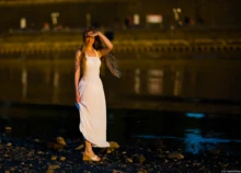 Elbe Frau Weißes Kleid Portraitfotografie Fotograf blond Dresden Heidenau Kamenz Dippoldiswalde Meißen Striesen