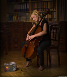 Daniel Kirsten Portraitfotograf Ina Cello Musik Hochzeitsfotograf Laterne Kerze