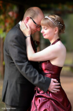 Hochzeitsfotograf Brautpaarshooting Standesamt Hochzeitsshooting Kirche Hochzeitsfoto Hochzeitsfotografie Schleier Fotograf Blasewitz Dresden Heidenau