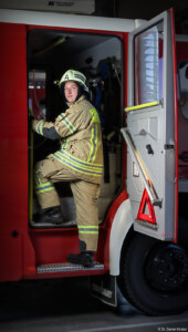 Halligan Fotoshooting Kettensäge Portraitfotograf Feuerwehr Portrait Dresden Moritzburg Blasewitz Feuerwehrspritze