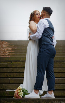 Albertbrücke Hochzeitsfotografie Schleier Hochzeitsshooting Brautkleid Fotograf Brautpaarshooting Blasewitz Pieschen Dresden