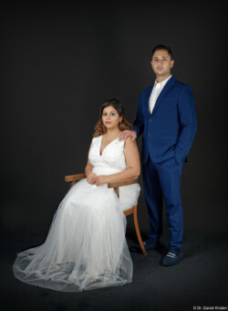 Brautkleid Brautpaarshooting Hochzeitsfotograf Schleier Brautpaar Fotograf Hochzeitsshooting Radebeul Wilsdruff