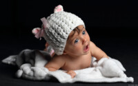 Babyportrait Neugeborenenfoto Newborn Neugeborenenfotograf Newbornfotograf Newbornfotografie Meißen Bautzen Mütze