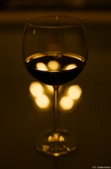 f/2.8 Pentax Asahi Super-Takumar 50mm 1.4 Wein Rotwein Weinglas Reflexion