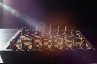 Pentacon ohne Gegenlichtblende.  Ich kann mir nicht erklären, warum das Objektiv mit der besseren Vergütung viel schlimmere Lensflares zeigt. Pentacon 1.8/50 Schach Hochzeitsshooting Brautfoto Meißen Pieschen Blasewitz