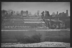 Lingnerschloss in Dresden. Voigtländer Bessa 2 6x9 Lingnerschloss