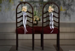 Kurz vor der Trauung in der Evangelischen Kirche Dresden-Bad Weißer Hirsch. Hochzeitsfoto Brautkleid Brautfoto Tharandt Blasewitz Dresden Heidenau Radeberg Dippoldiswalde Nossen