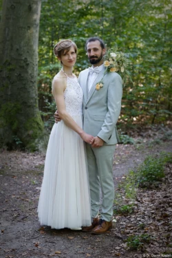 Brautpaarshooting am späten Nachmittag in der Heide. Standesamt Brautkleid Fotograf Striesen Stolpen Blasewitz Dresden Wilsdruff Dresden Heidenau