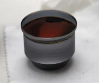 Das verkittete innere Linsenpaar. Carl Zeiss Jena Sonnar f/3.5 135mm