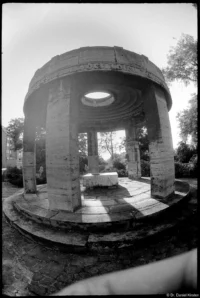 Takumar 17mm f/4 Leuna Denkmal Pavillon Fish-Eye