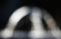 Bokeh, APS-C. Petri C.C 2.8/135 Bokeh Wassertropfen