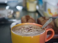 Frühstück, Vollformat. Industar-50-2 Cappuccino